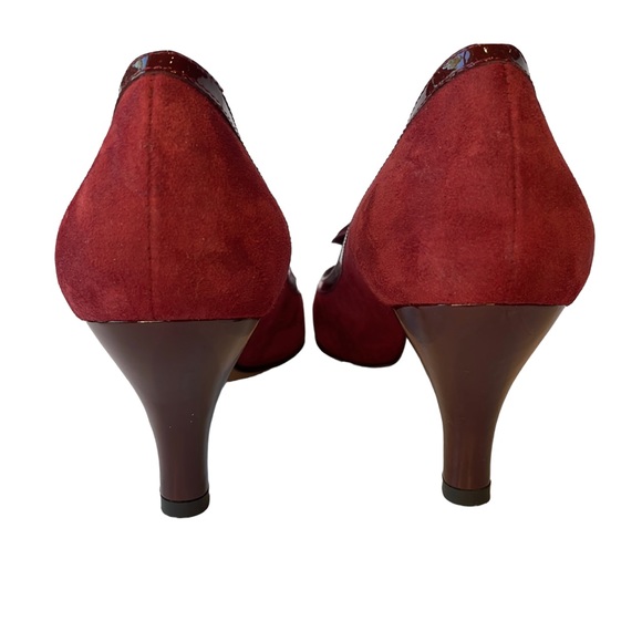 Reduced MOSCHINO Cheap and Chic vintage burgundy suede heels, size 8 - Picture 5 of 16